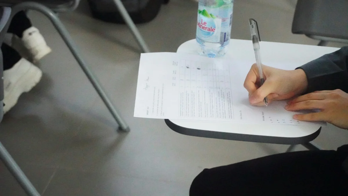 Examenul de medic specialist va avea subiecte unice la nivel național din anul universitar 2026 - 2027, potrivit metodologiei publicate în Monitorul Oficial