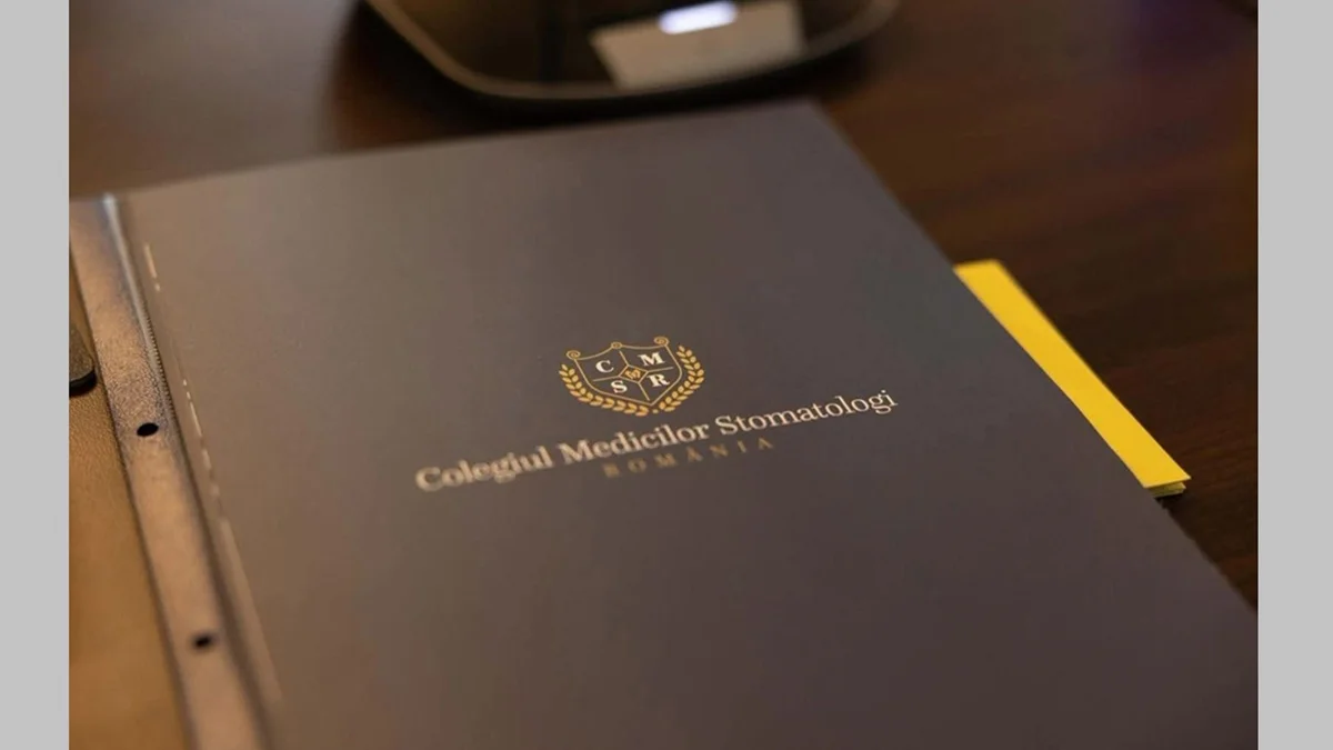 Colegiul Medicilor Stomatologi cere Ministerului Educației includerea sănătății orale în curricula de liceu