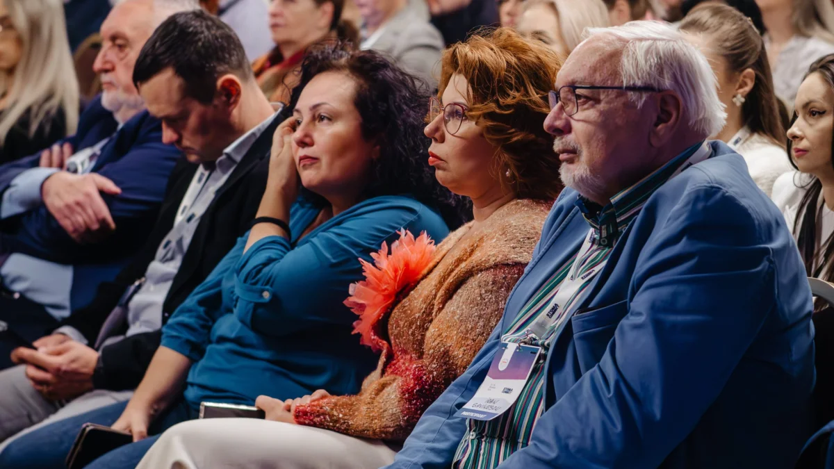 Congresul StomaConnect 2026 începe astăzi la Iași: patru zile de conferințe, workshop-uri și lansarea cărții despre burnout-ul stomatologilor